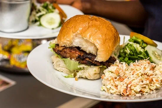 Mosiah's Delight Bar & Restaurant (Mosiah's)