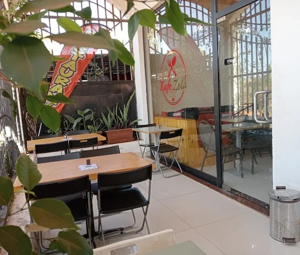 Kafe Zola
