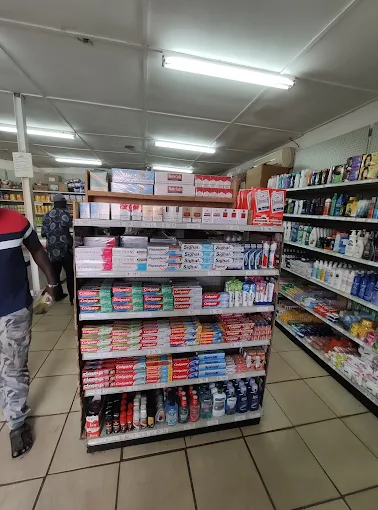 E.E. Minimarket