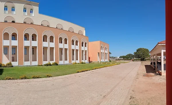 American International University West Africa (AIUWA)