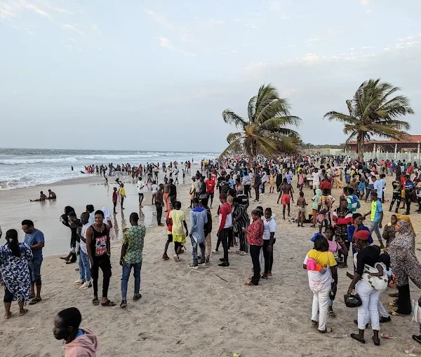 Serrekunda Beach