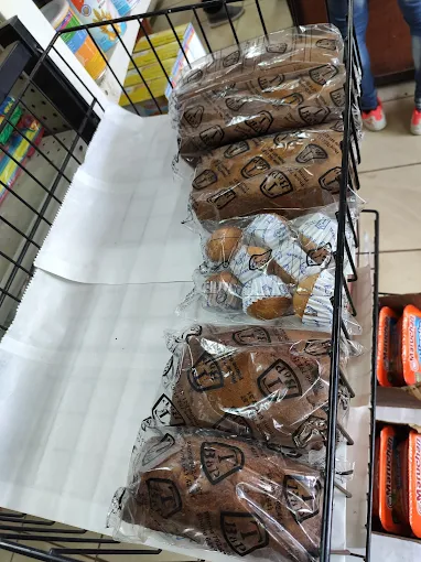 E.E. Minimarket