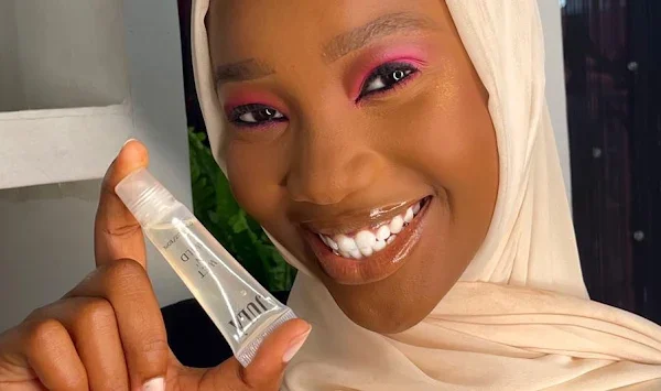 Julà Cosmetics