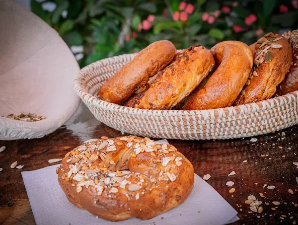 Manna Bakery & Cafe
