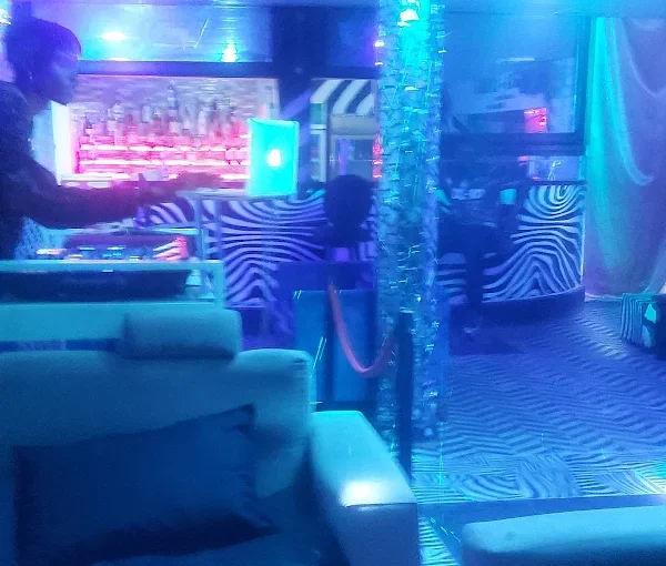 Zebra Lounge