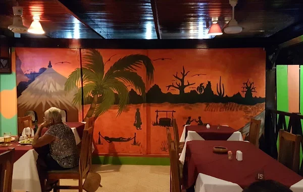 Muna's Bar And Restaurant