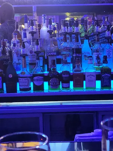 Reo's Sports Resto and Lounge