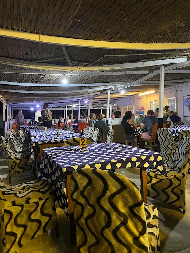 John Raymond'S Beach Bar And Restaurant