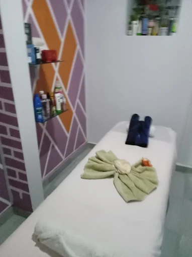 Royal Dreams Massage Spa