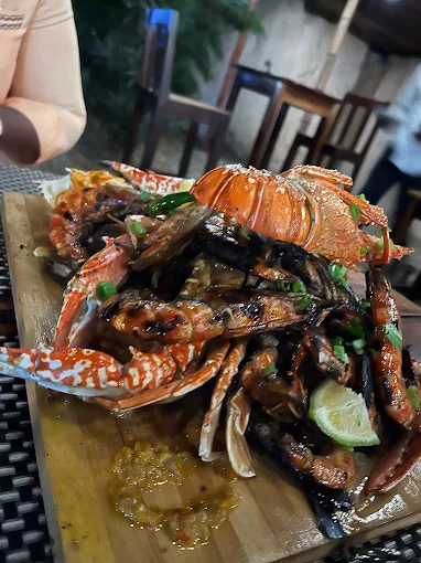 Green mamba Garden (Seafood Specialist)