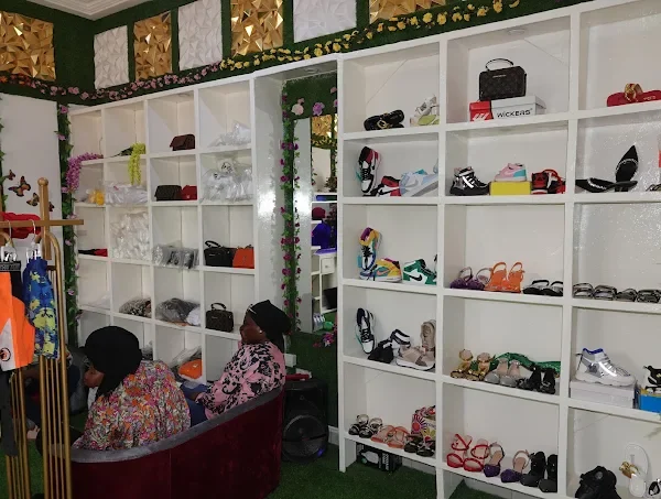 Tassignon's Creation & Beauty Salon