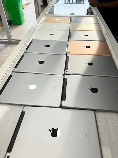 Phone City