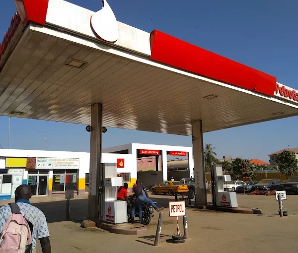 STAR OIL BAKOTEH