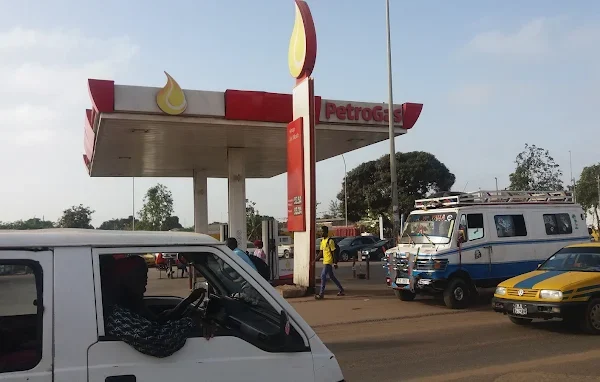 STAR OIL BAKOTEH