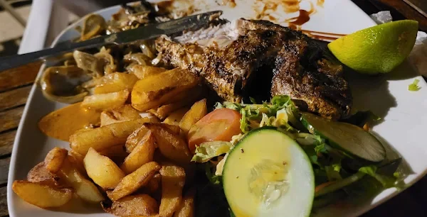 SOLOMONS BEACH BAR & RESTAURANT