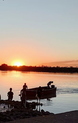 SMILEYS TOURS RIVER GAMBIA EXPERIENCE