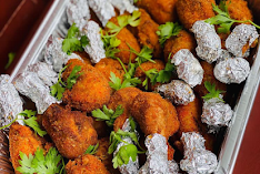 Akaà Nékh Catering Company