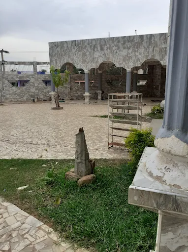 Basse Santa Su Central Mosque