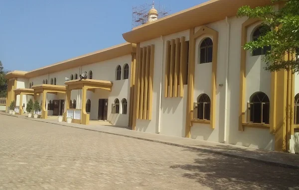 Pipeline Mosque