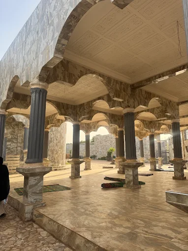 Basse Santa Su Central Mosque