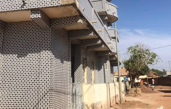 مسجد أنس بن مالك كوينا