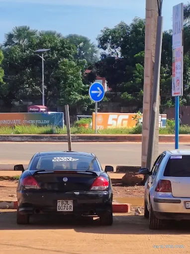 Sukuta Traffic Light