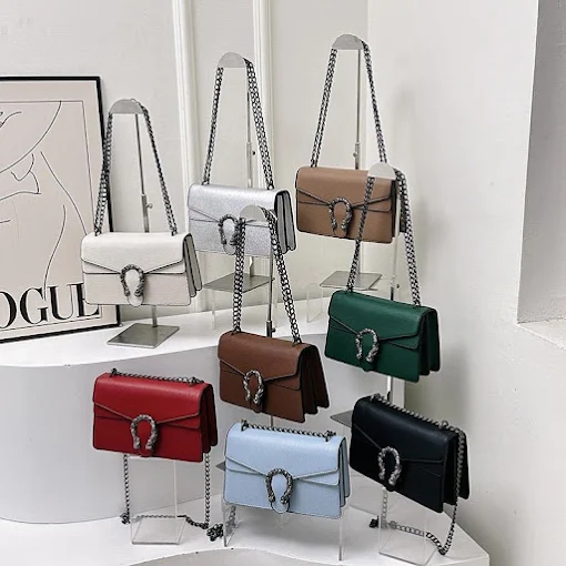 Eva’s boutique