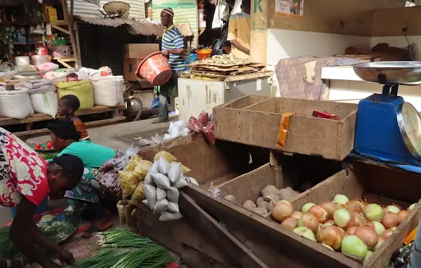 Bakoteh Fish Market garage